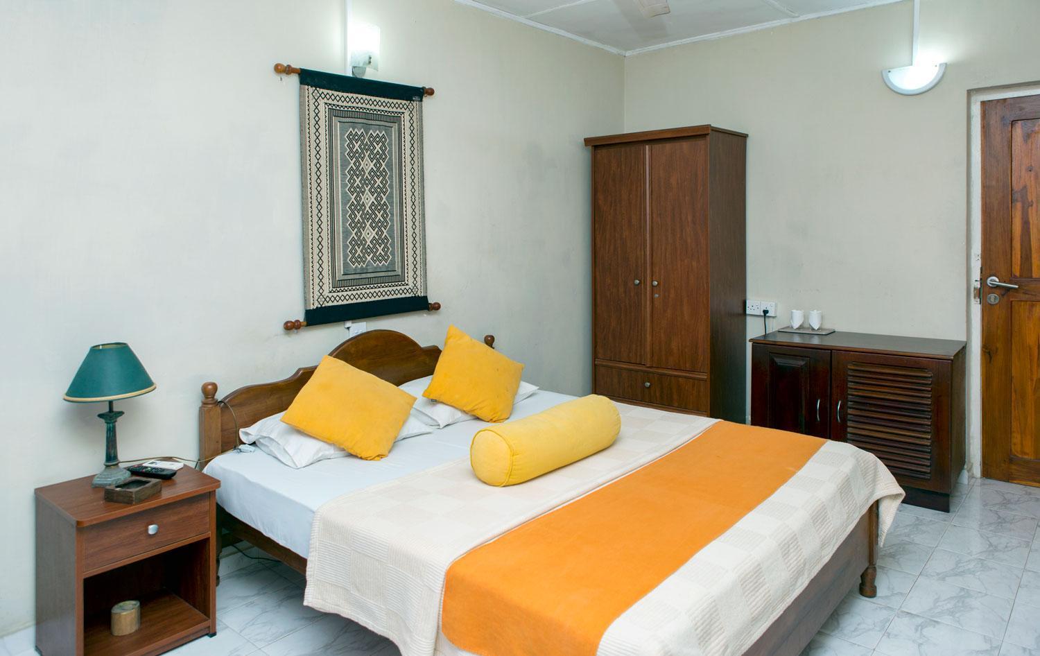 Dehiwala-Mount Lavinia Ranveli Beach Hotel מראה חיצוני תמונה