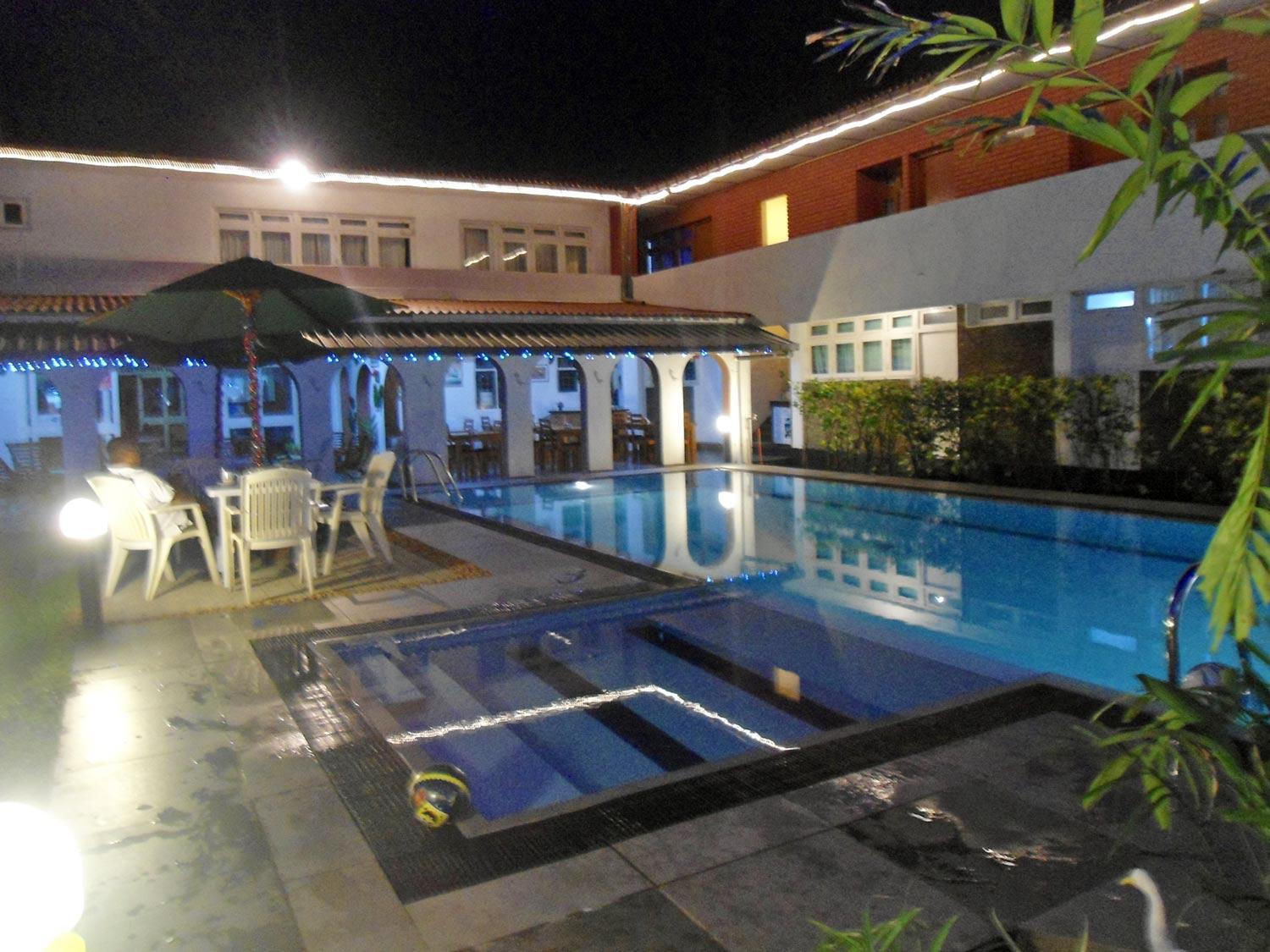 Dehiwala-Mount Lavinia Ranveli Beach Hotel מראה חיצוני תמונה
