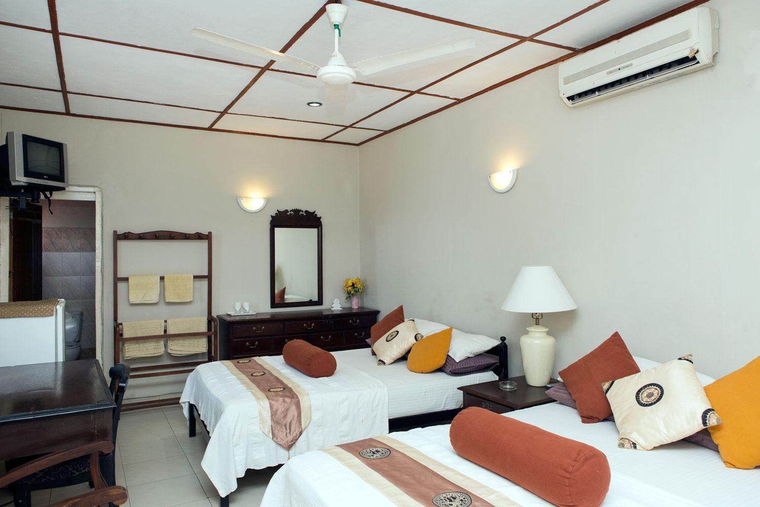 Dehiwala-Mount Lavinia Ranveli Beach Hotel מראה חיצוני תמונה