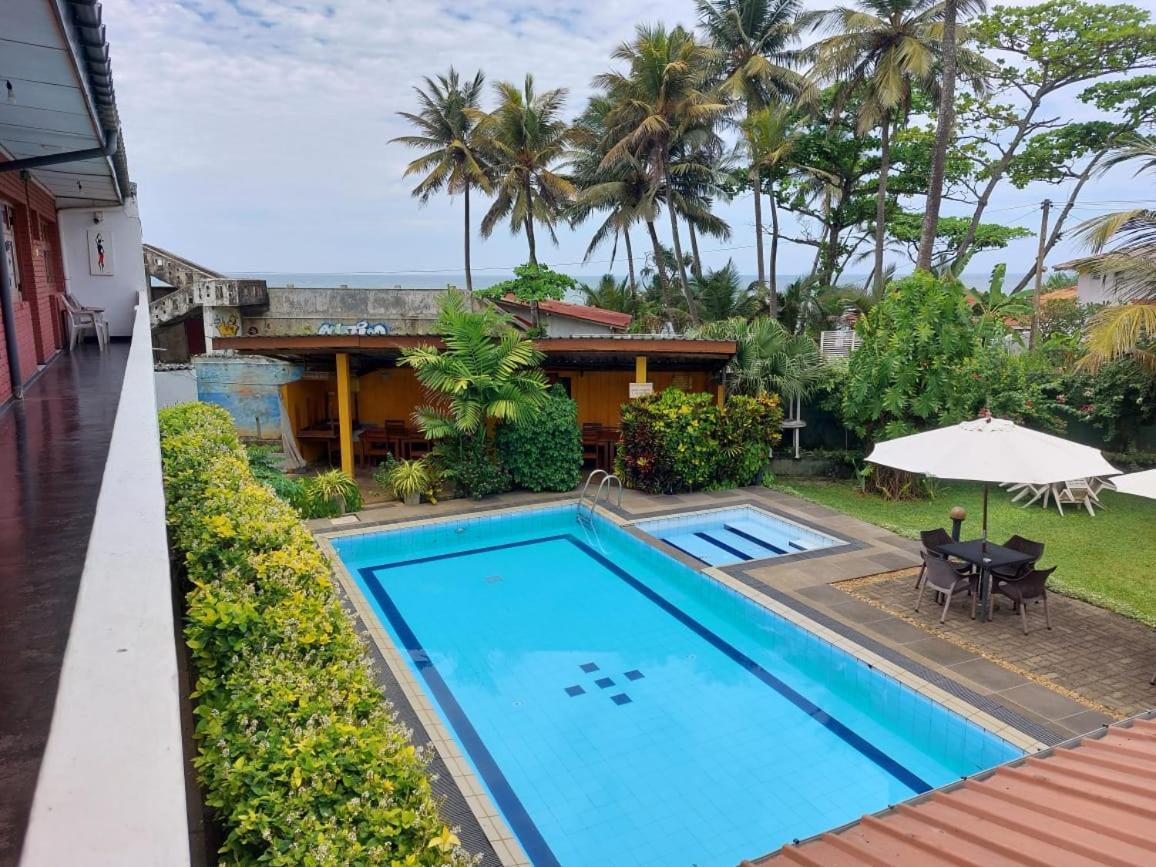 Dehiwala-Mount Lavinia Ranveli Beach Hotel מראה חיצוני תמונה