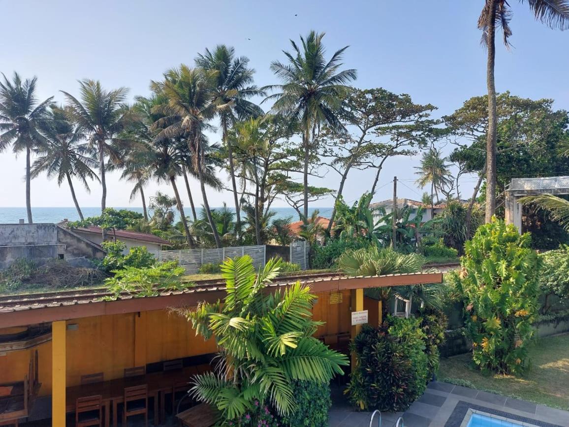 Dehiwala-Mount Lavinia Ranveli Beach Hotel מראה חיצוני תמונה